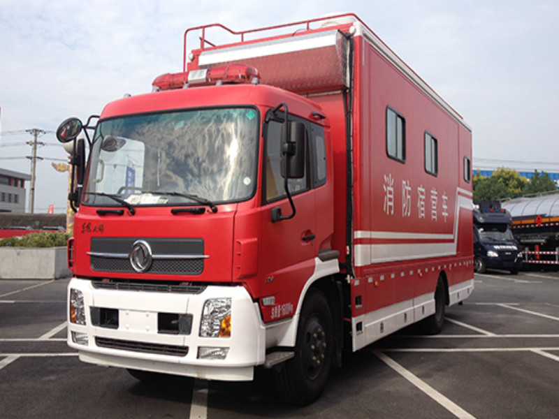 東風(fēng)天錦消防宿營(yíng)車(chē)詳情介紹