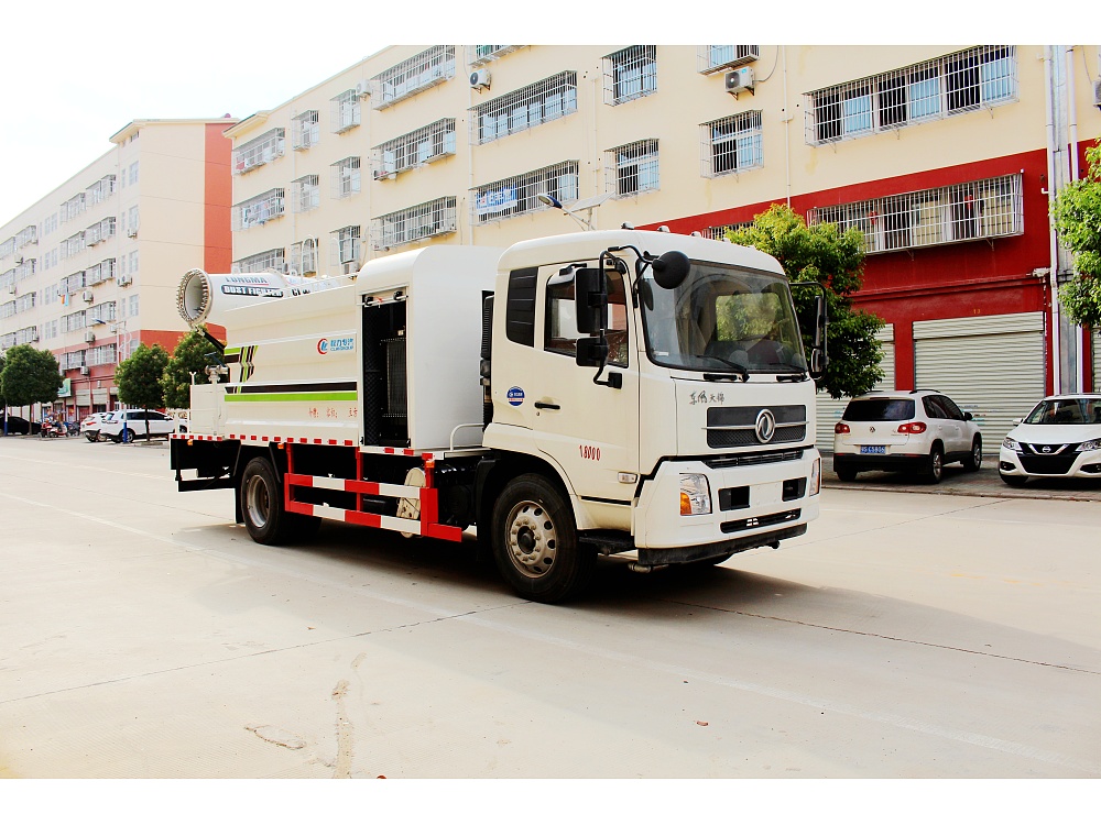 東風天錦多功能霧炮車(國六11.3立方/50-100米霧炮)